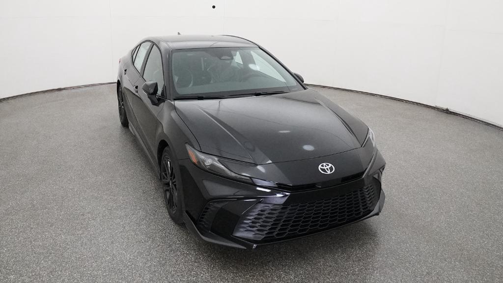 2025 Toyota Camry SE photo 32