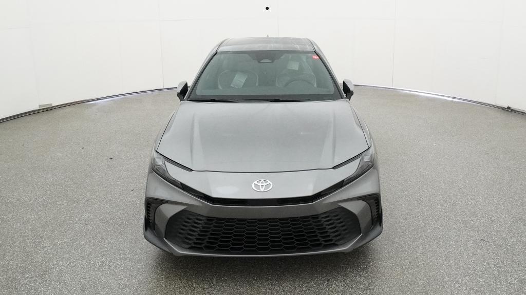 2025 Toyota Camry SE photo 2