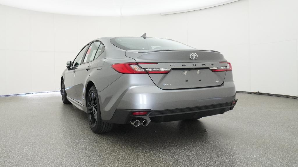 2025 Toyota Camry SE photo 15