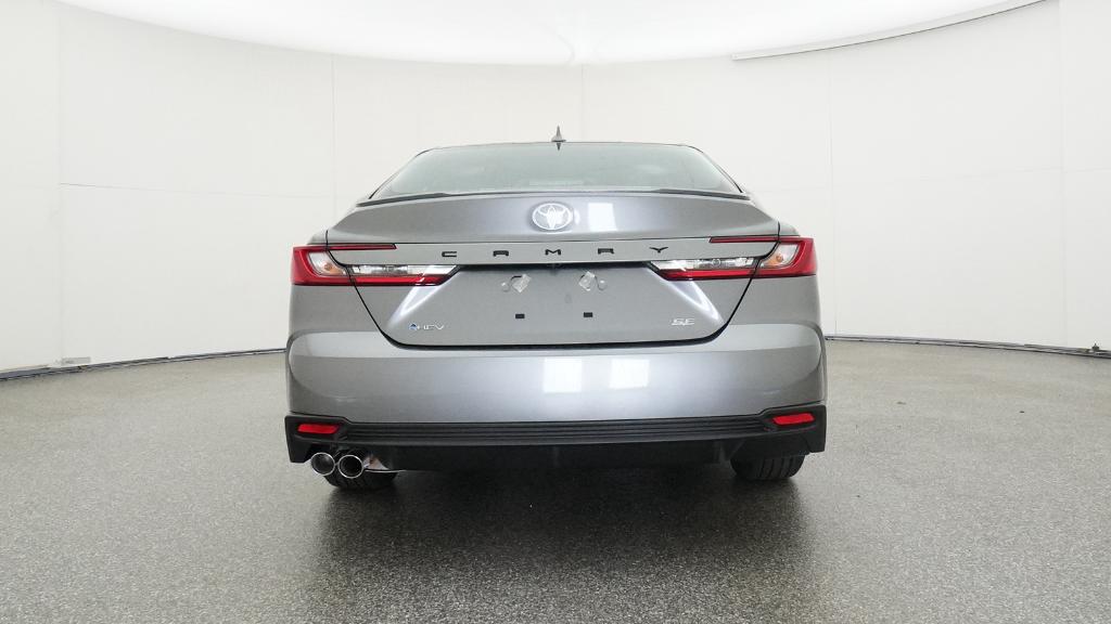 2025 Toyota Camry SE photo 17