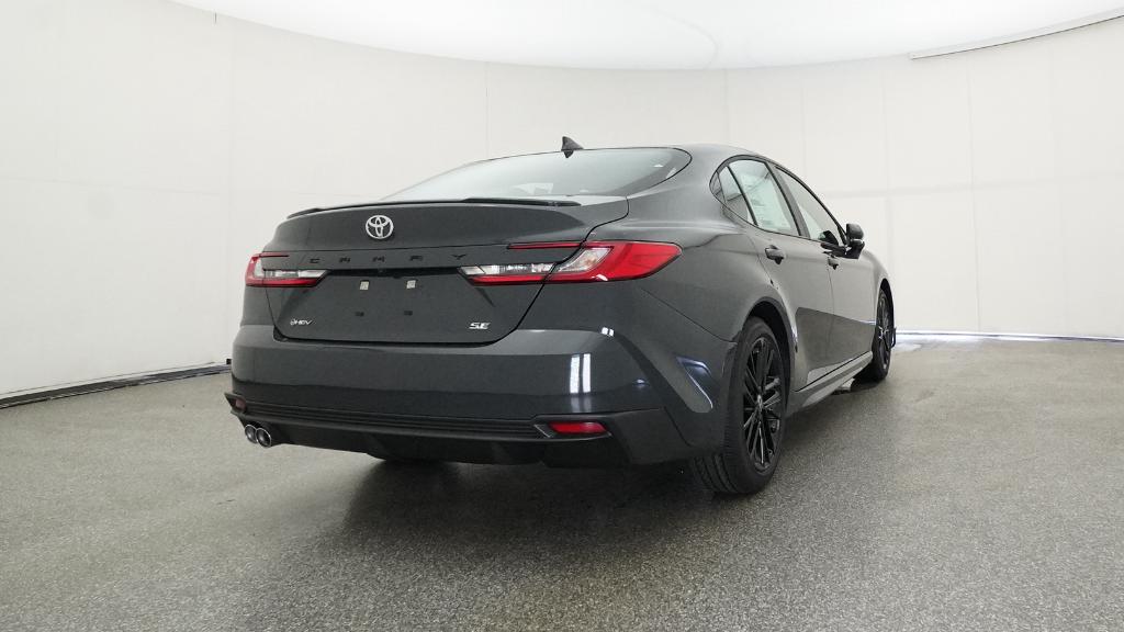 2025 Toyota Camry SE photo 20