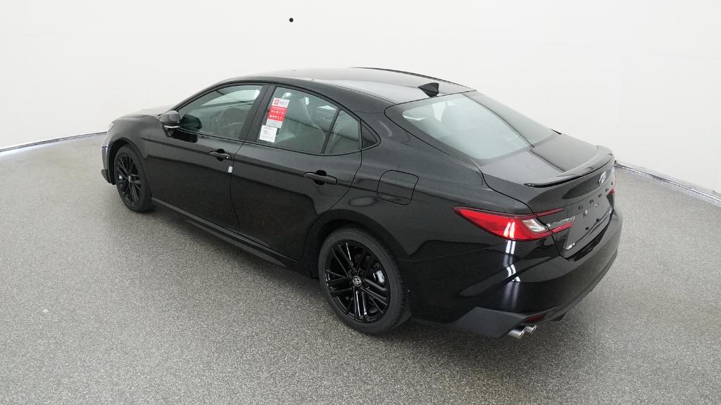 2025 Toyota Camry SE photo 12