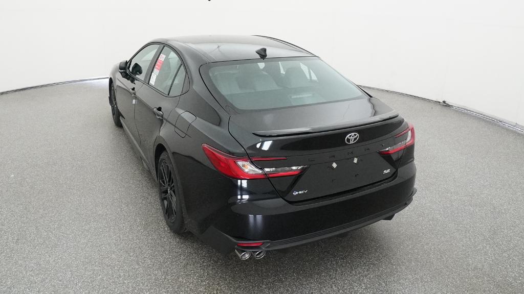 2025 Toyota Camry SE photo 24