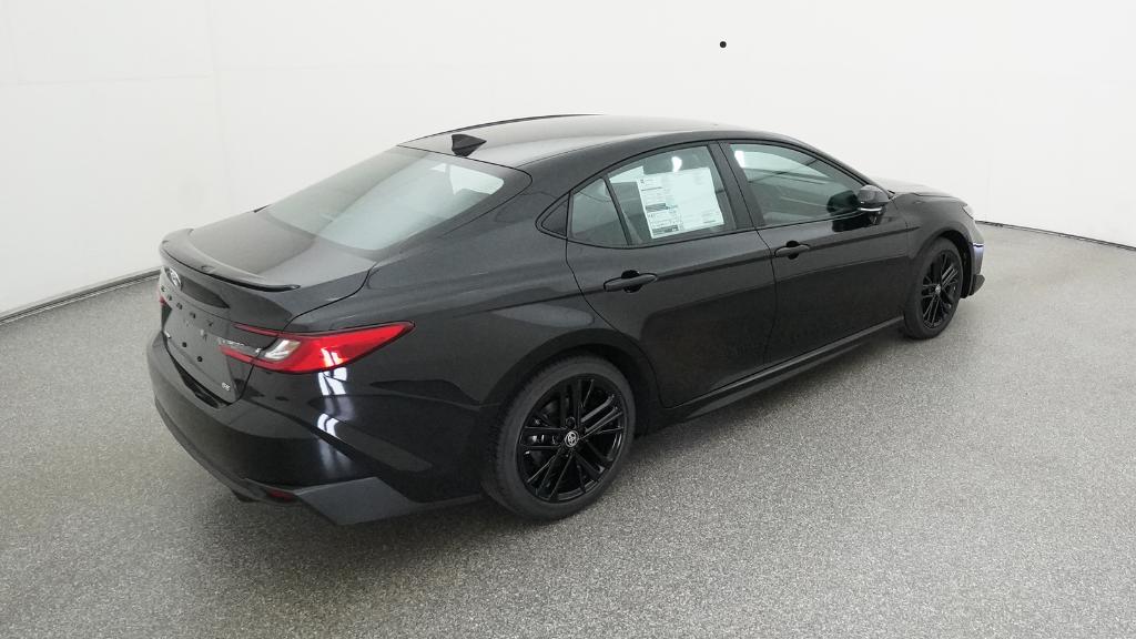 2025 Toyota Camry SE photo 15