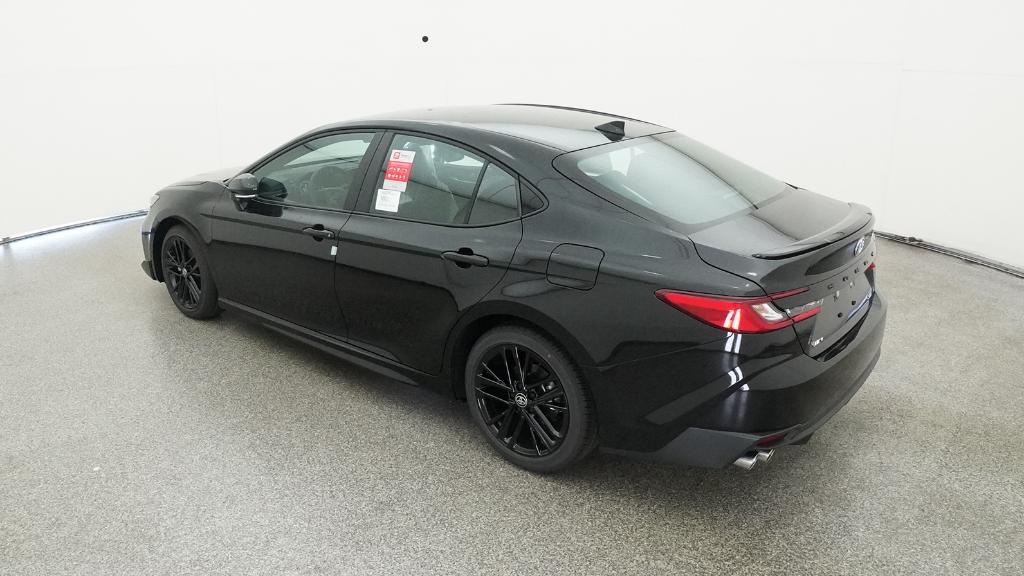 2025 Toyota Camry SE photo 8