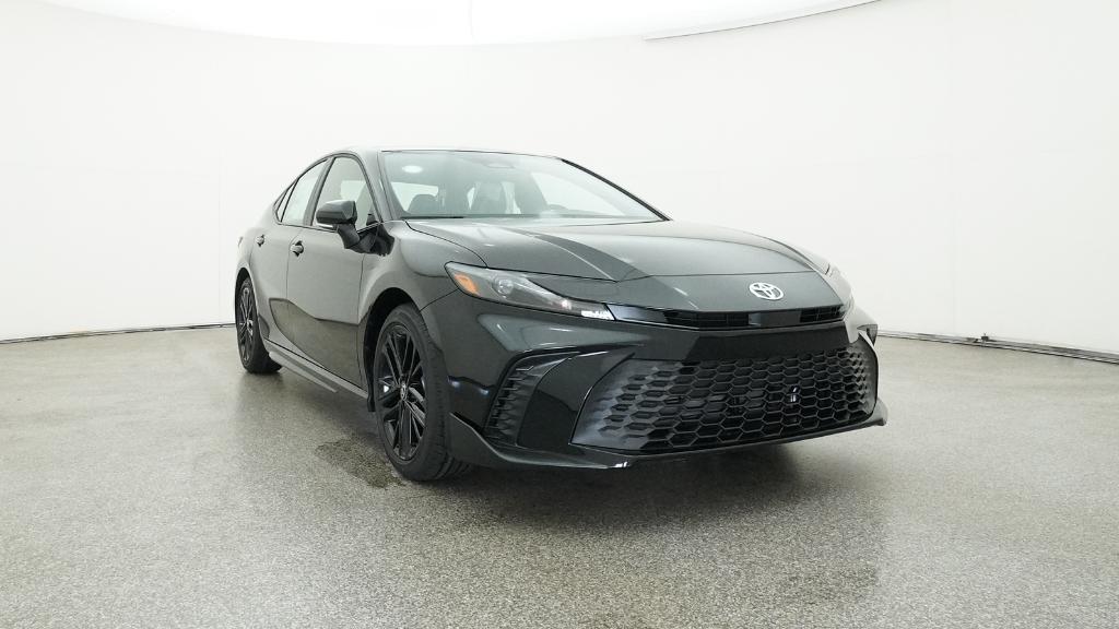 2025 Toyota Camry SE photo 26