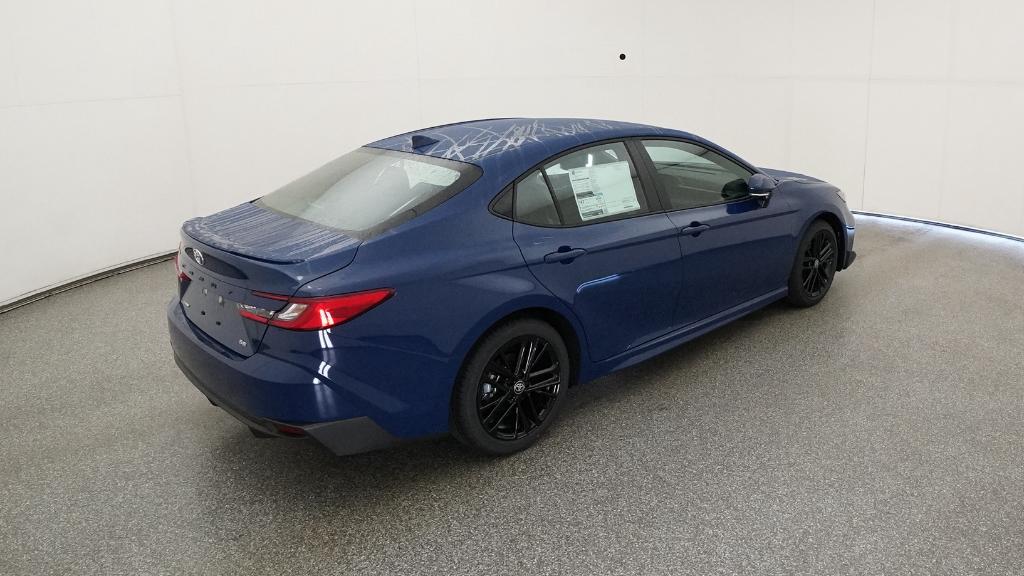 2025 Toyota Camry SE photo 22