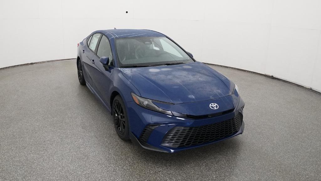 2025 Toyota Camry SE photo 32