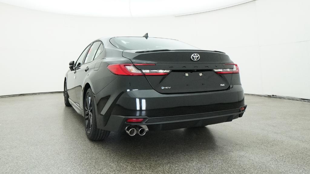 2025 Toyota Camry SE photo 12