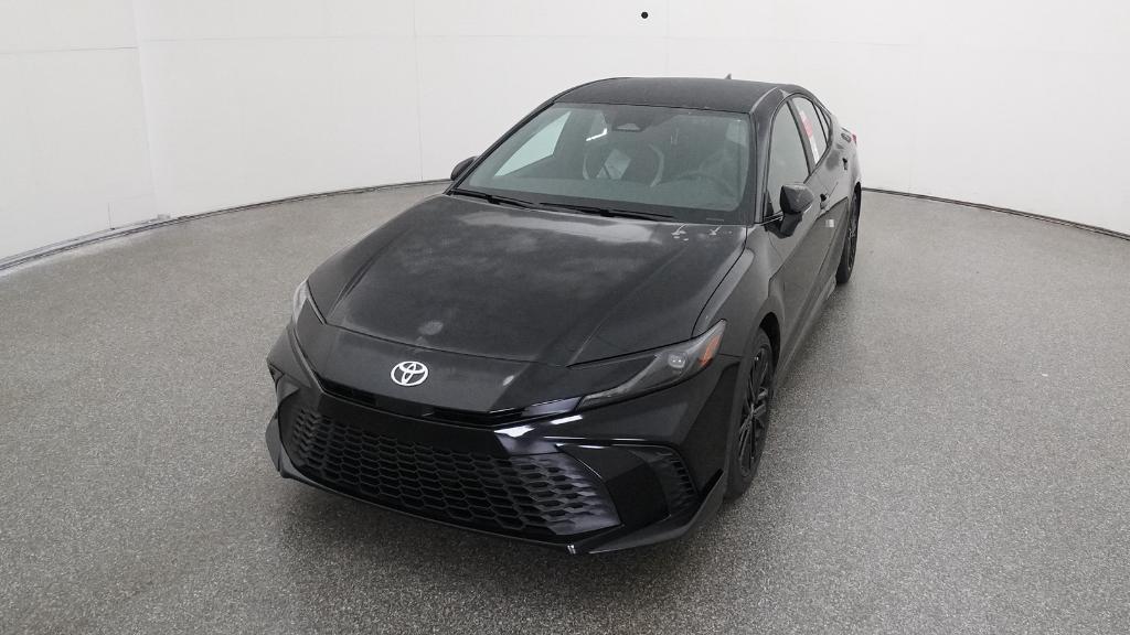 2025 Toyota Camry SE photo 2