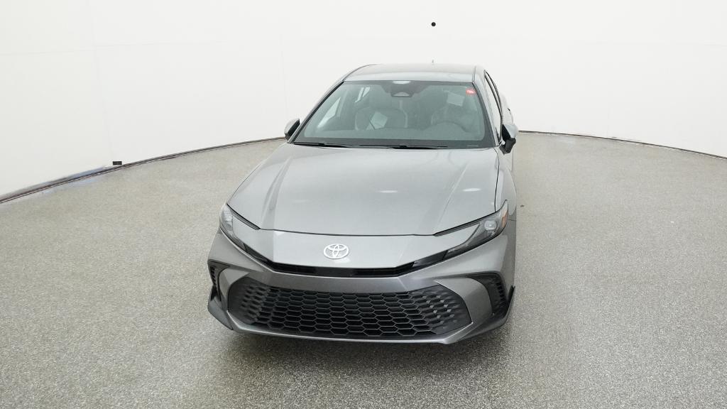 2025 Toyota Camry SE photo 2