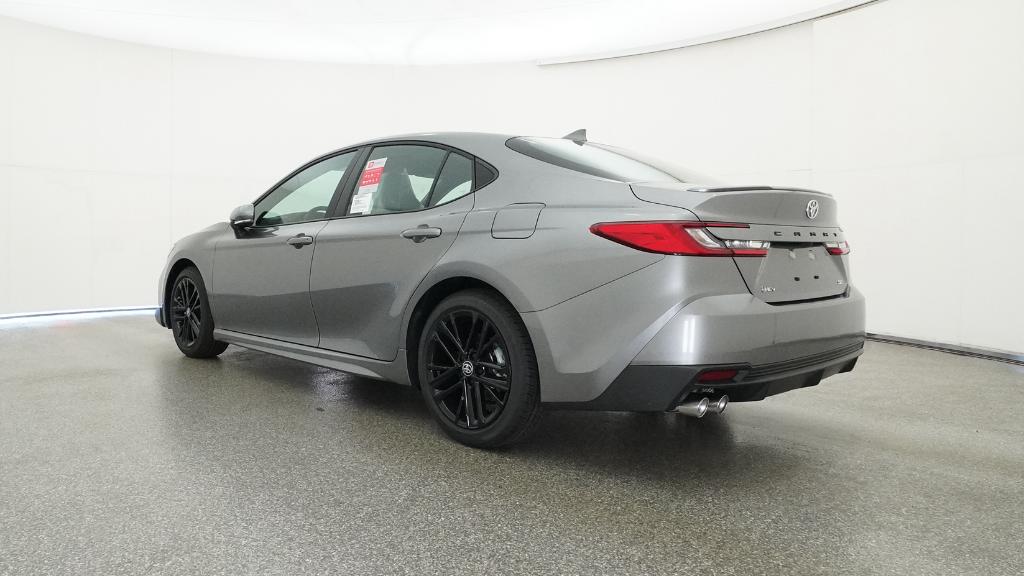 2025 Toyota Camry SE photo 14