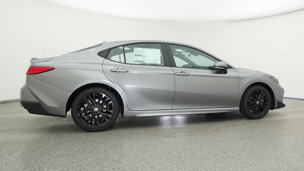 2025 Toyota Camry SE photo 23