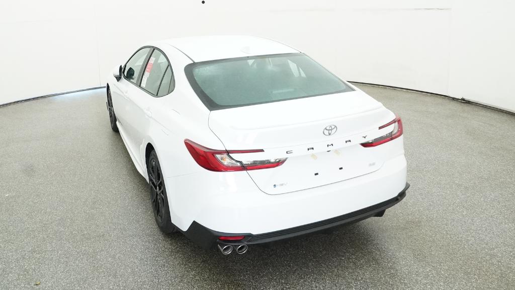 2025 Toyota Camry SE photo 11