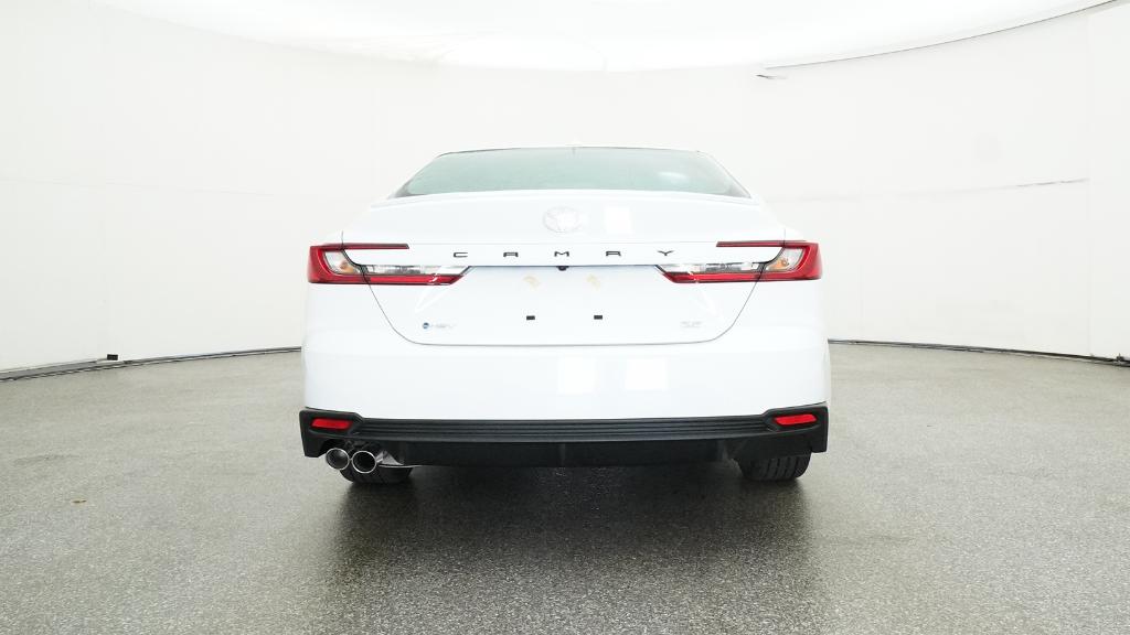 2025 Toyota Camry SE photo 12