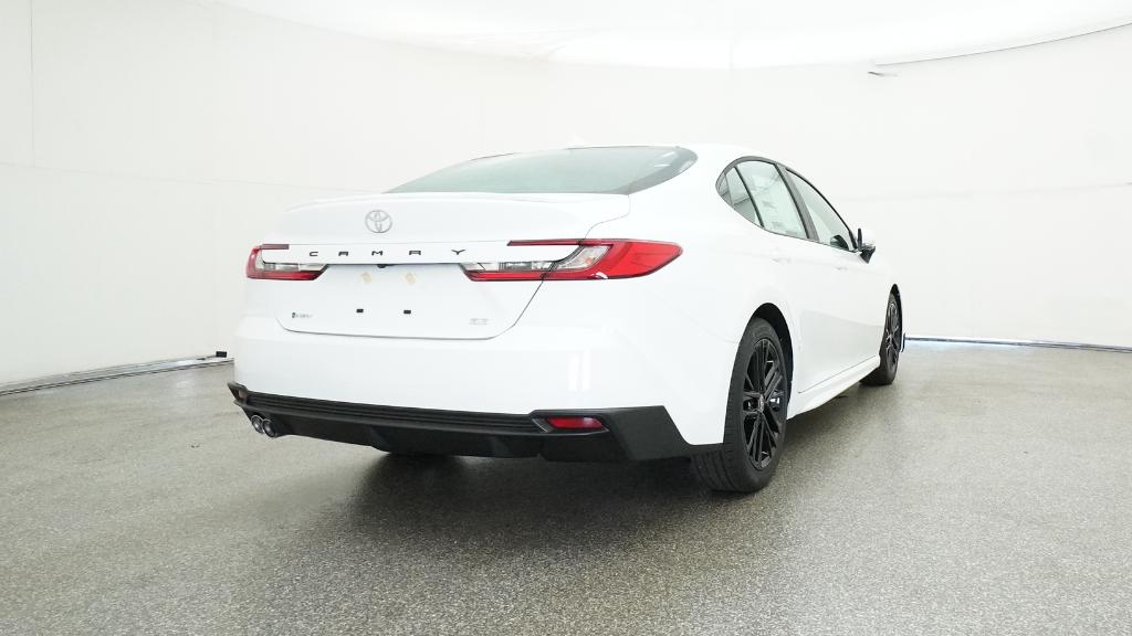 2025 Toyota Camry SE photo 15