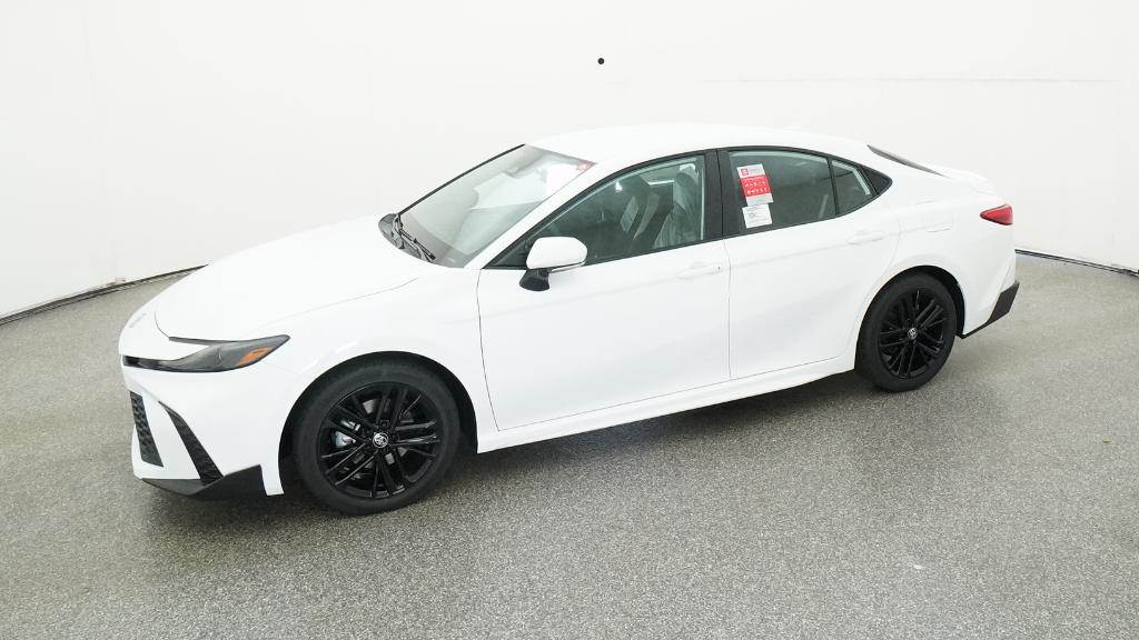 2025 Toyota Camry SE photo 2