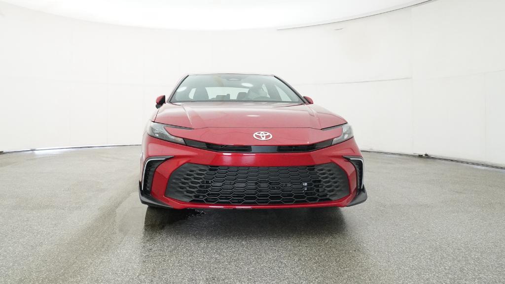 2025 Toyota Camry SE photo 14