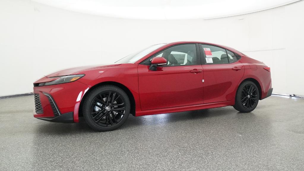 2025 Toyota Camry SE photo 9