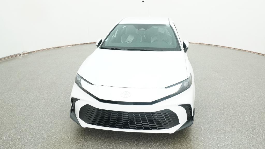 2026 Toyota Camry SE 4dr Car Slide 1