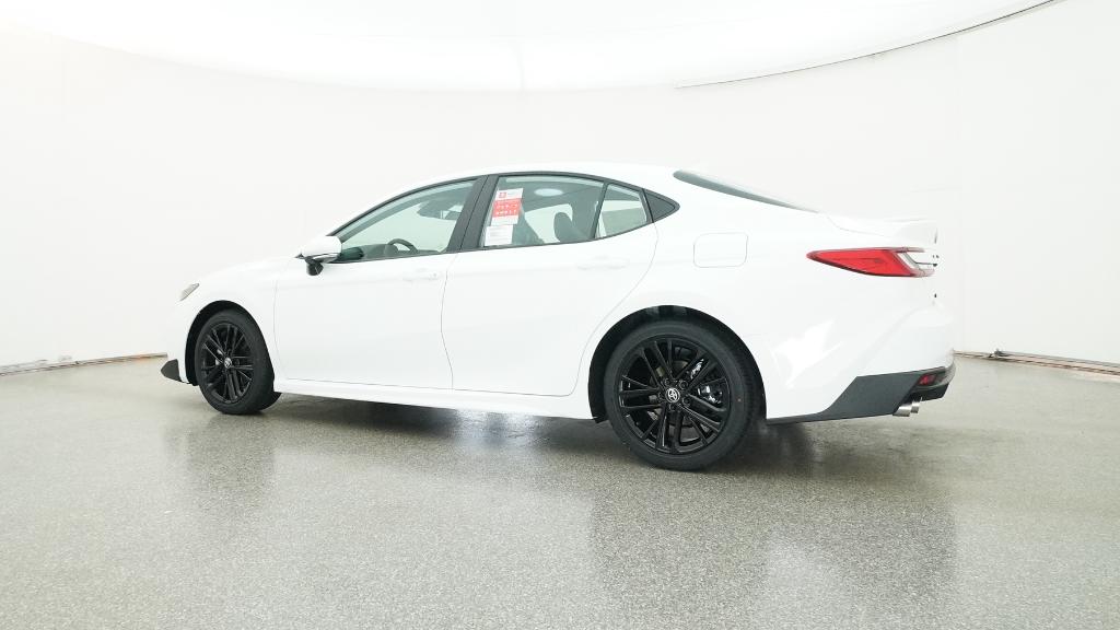 2026 Toyota Camry SE 4dr Car Slide 21