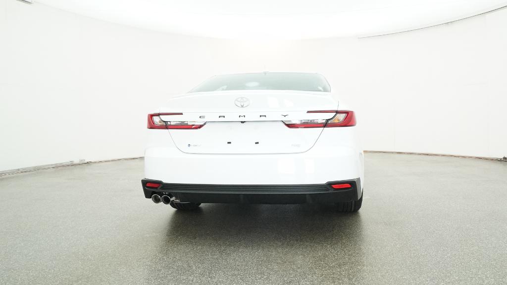 2026 Toyota Camry SE 4dr Car Slide 24