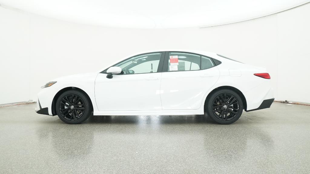 2026 Toyota Camry SE 4dr Car Slide 20