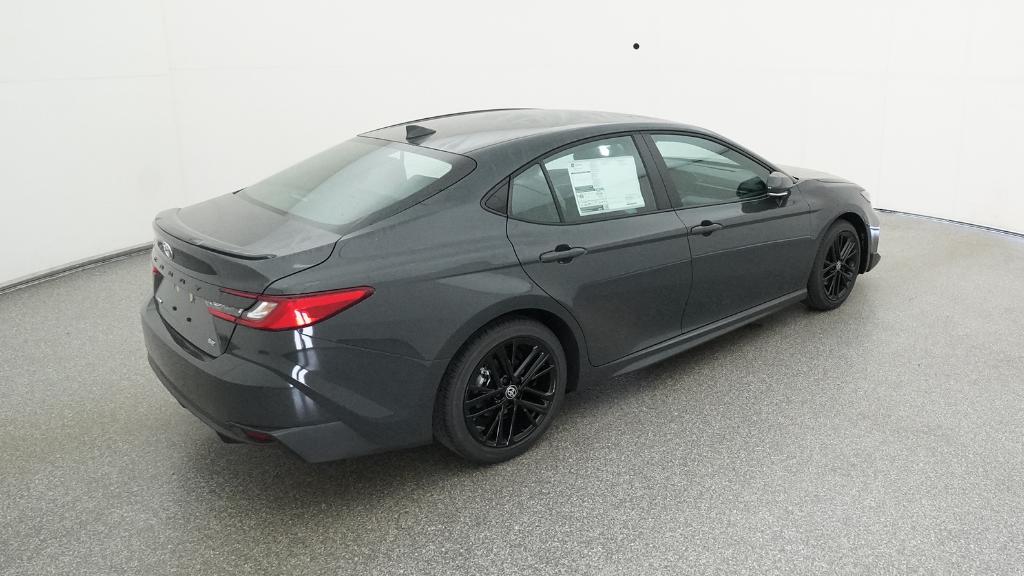 2026 Toyota Camry SE photo 21