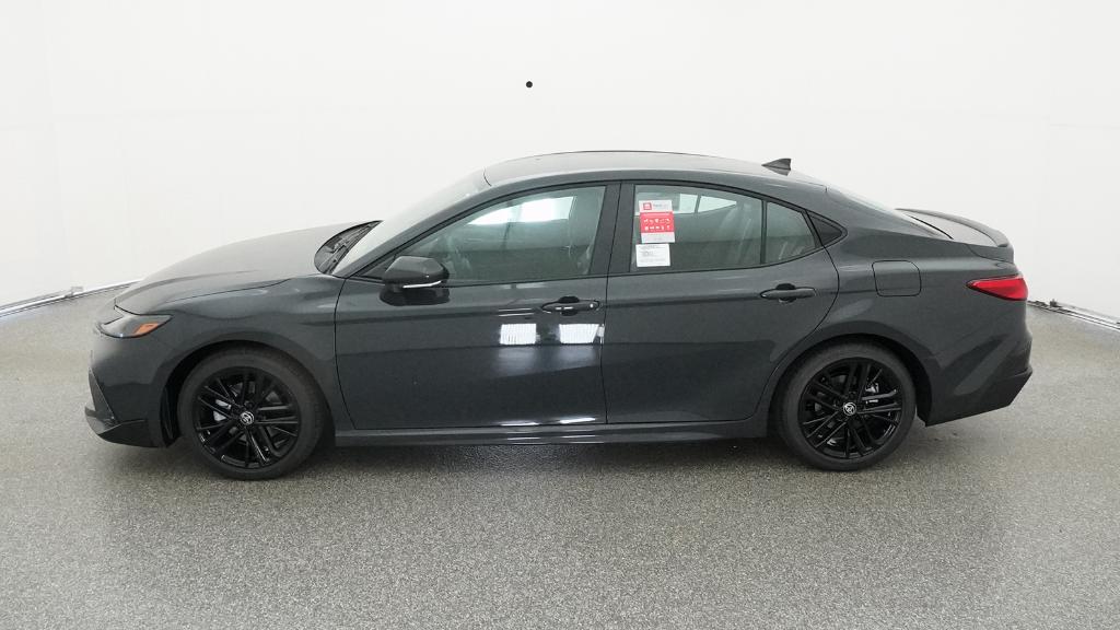 2026 Toyota Camry SE photo 10