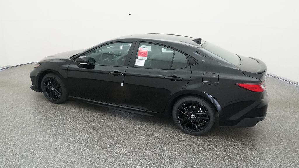 2026 Toyota Camry SE photo 8