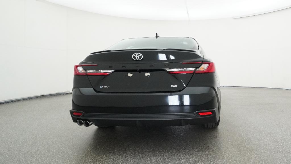2026 Toyota Camry SE photo 14