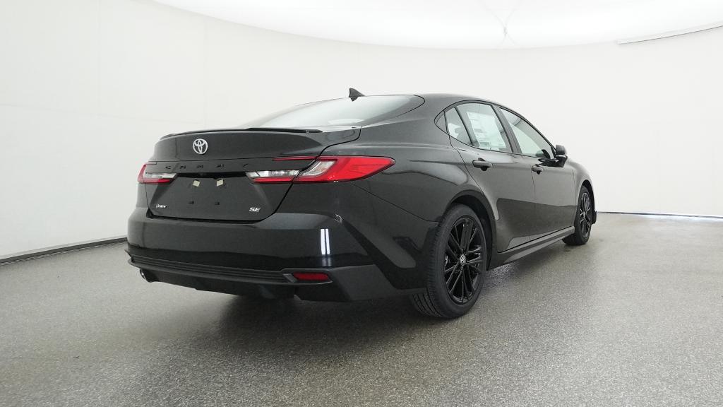 2026 Toyota Camry SE photo 17