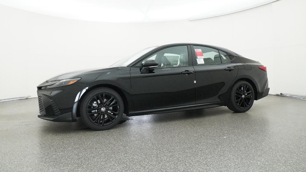 2026 Toyota Camry SE photo 5