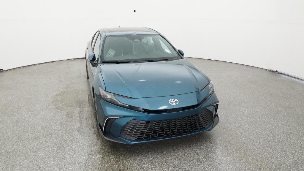 2026 Toyota Camry SE photo 32