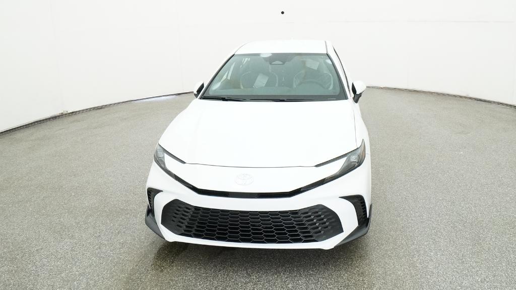 2026 Toyota Camry SE photo 2