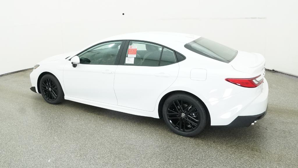 2026 Toyota Camry SE photo 11