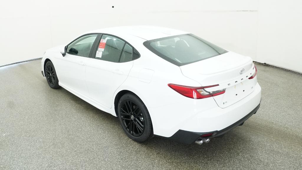 2026 Toyota Camry SE photo 13