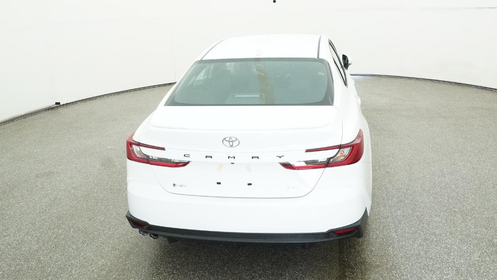 2026 Toyota Camry SE photo 18