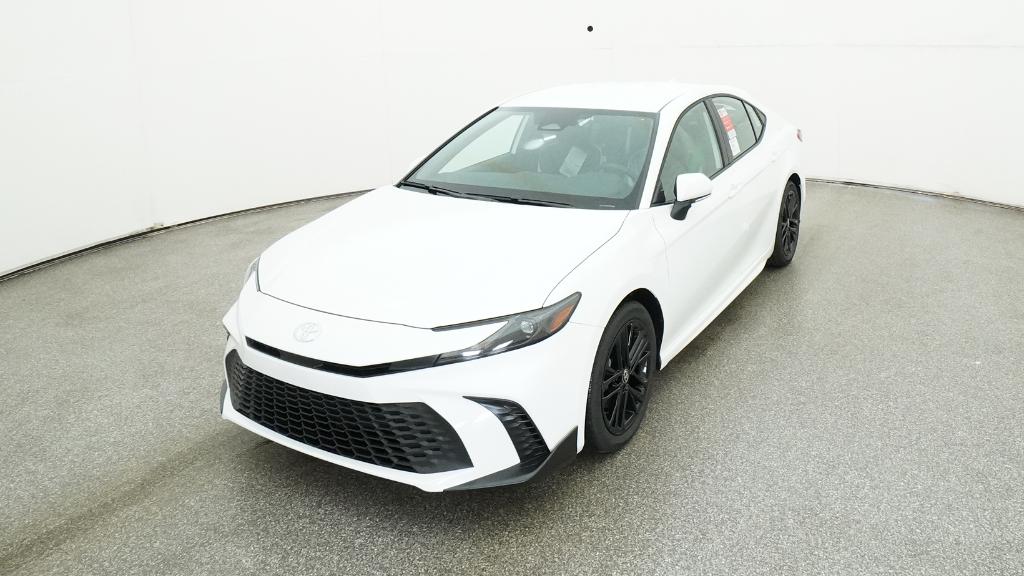 2026 Toyota Camry SE photo 5
