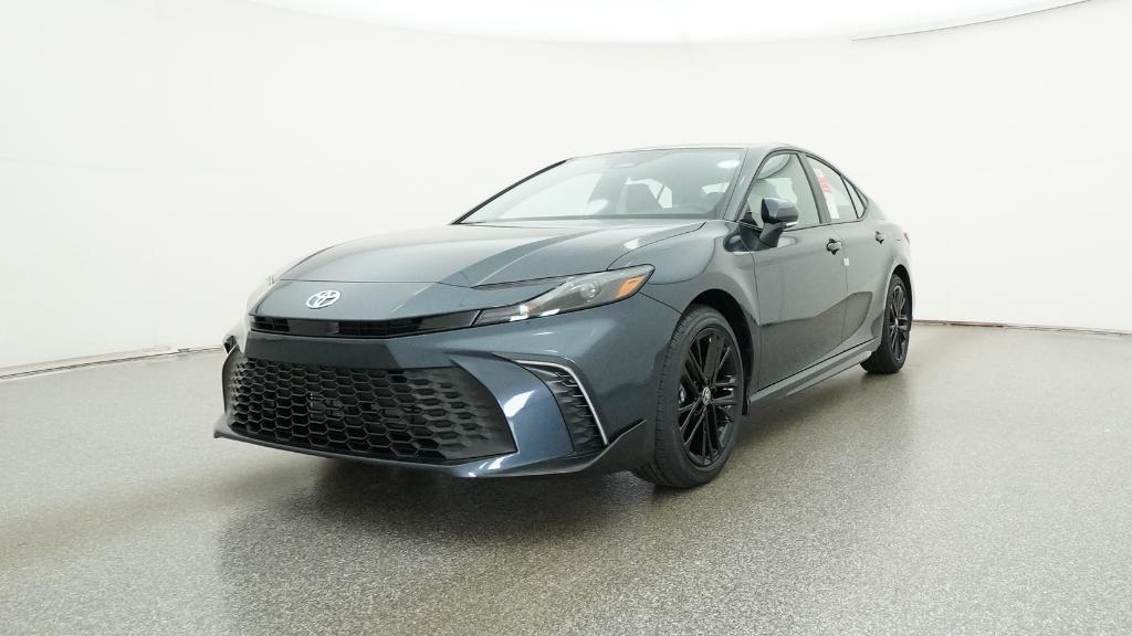 2026 Toyota Camry SE photo 4