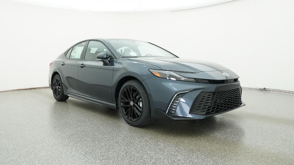 2026 Toyota Camry SE photo 2