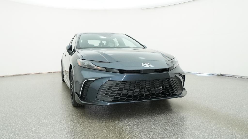 2026 Toyota Camry SE photo 3