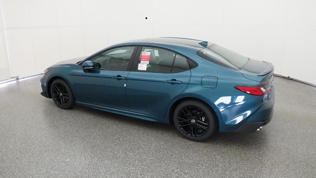 2026 Toyota Camry SE photo 11