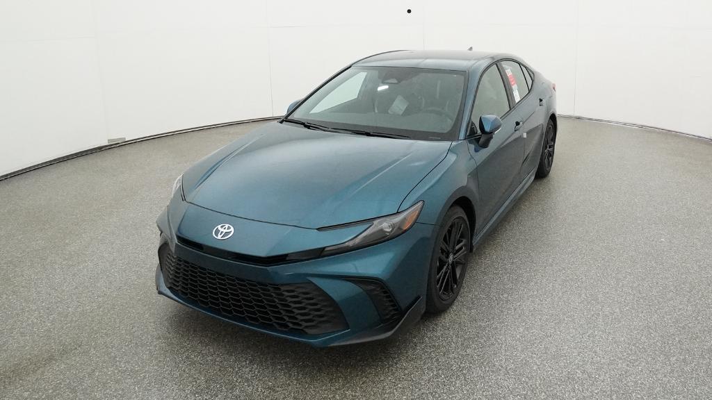 2026 Toyota Camry SE photo 5