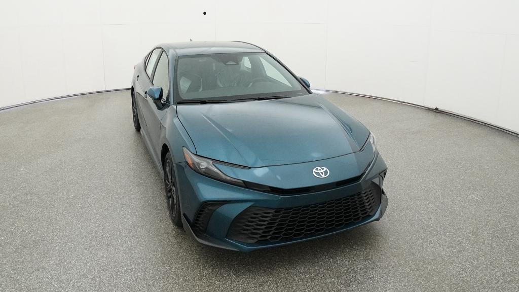 2026 Toyota Camry SE photo 32