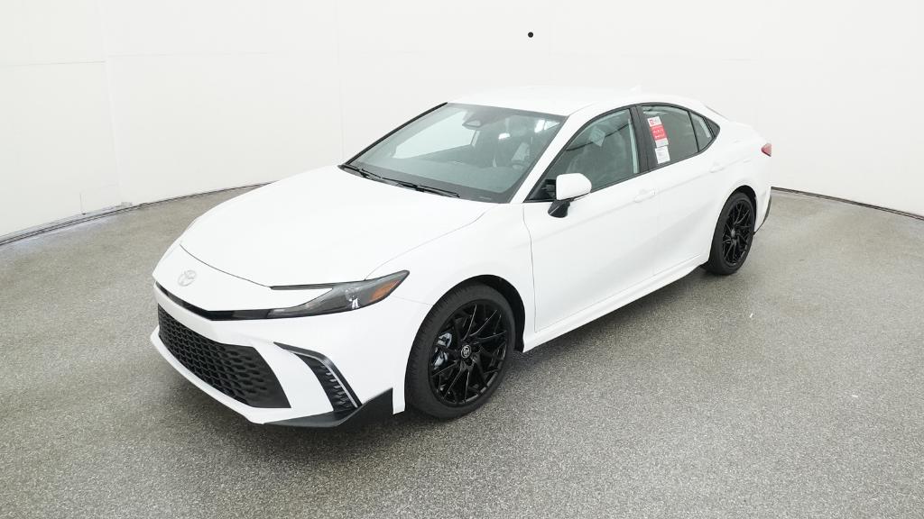 2026 Toyota Camry SE's photo