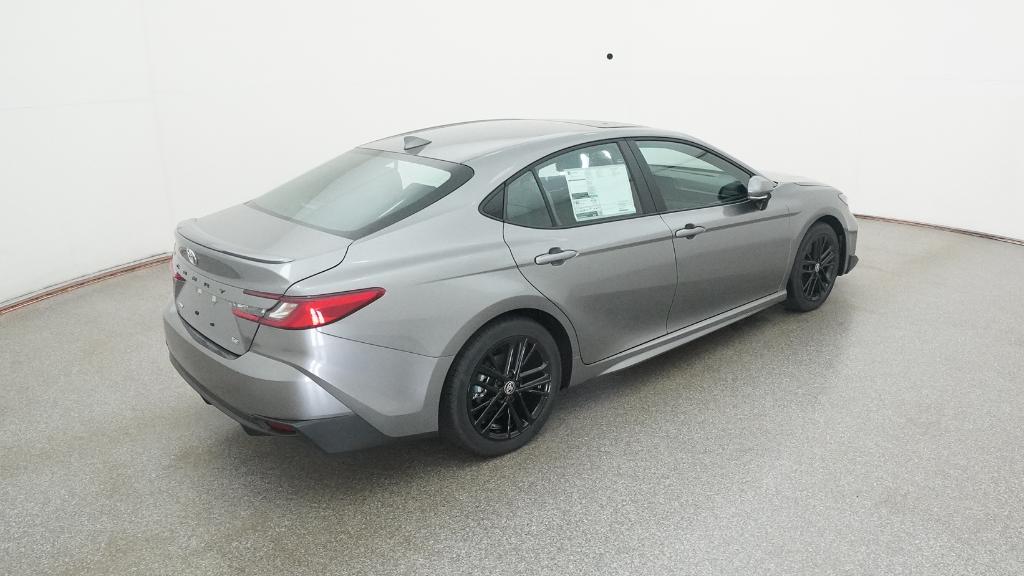2026 Toyota Camry SE photo 21