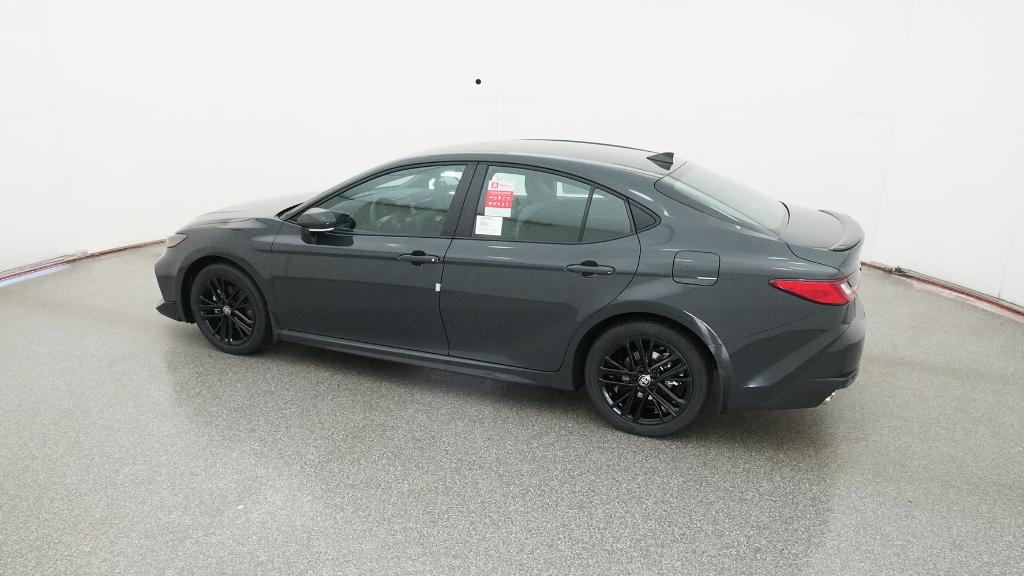 2026 Toyota Camry SE photo 11