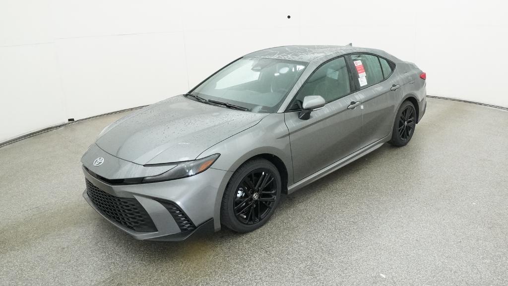 2026 Toyota Camry SE's photo