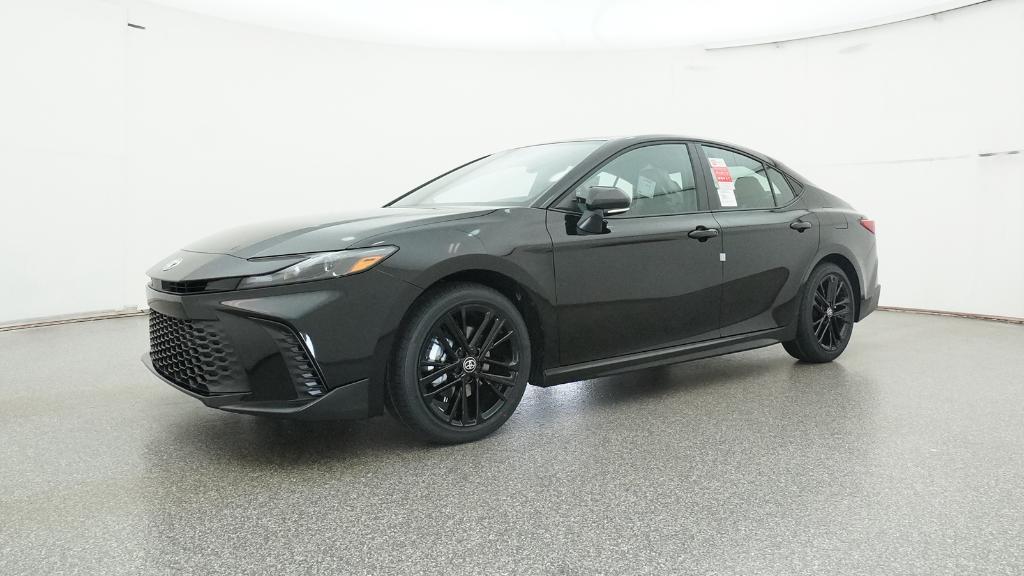 2026 Toyota Camry SE photo 3